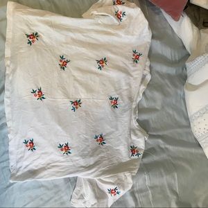 New look floral embroidered crop top